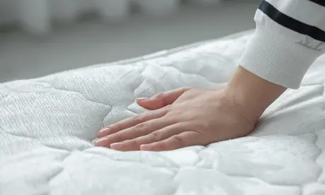 Hoe bepaal je de juiste hardheid van je matras voor een boxspring?